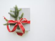 5 tips to make the most out of the final holiday shopping run this Christmas week Christmas Gift Image