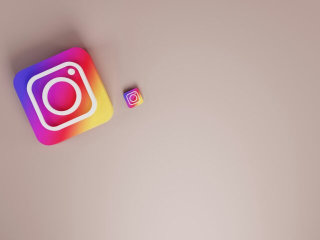 Instagram steps in the classroom
